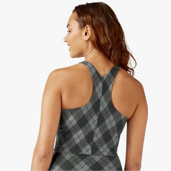 Beyond Yoga Spacedye Refocus Cropped Tank Gray Beyond Argyle Size M NWT - Picture 3 of 8